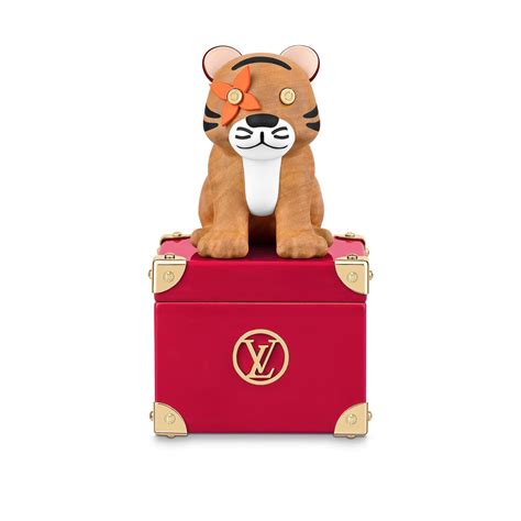 lv 虎年|Louis Vuitton 推出 2022 虎年生肖系列 .